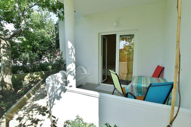 Dada Apartments Lopar Exterior foto